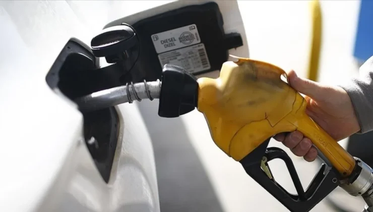 Akaryakıtta tabela il il değişiyor, benzine indirim yola çıktı! İşte 9 Nisan güncel mazot, LPG tutarları…