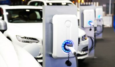 Artık sadece elektrikli politikası bitti