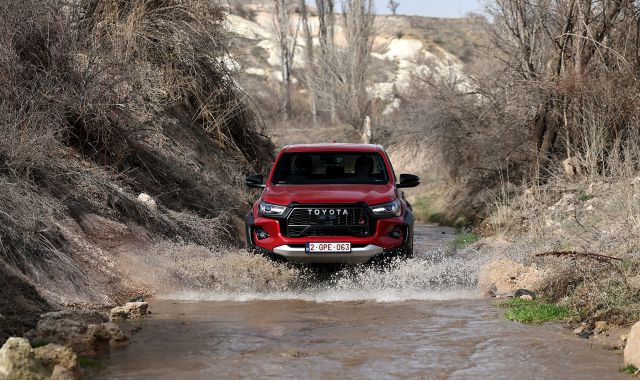 En güçlü Hilux: GR SPORT