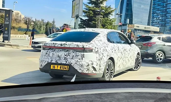 Togg’un yeni modeli T10F asfalta çıktı
