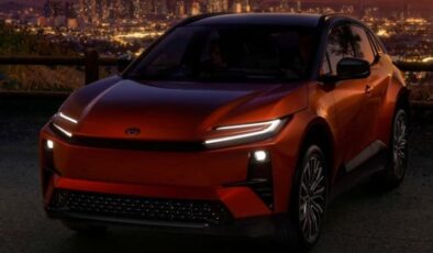 2026 Model Elektrikli Toyota C-HR ABD’de Tanıtıldı: Yeni Dönemin Habercisi mi?