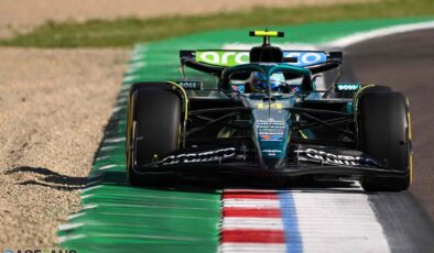 Alonso laments “extremely unlucky” race as points drought goes on | Formula 1