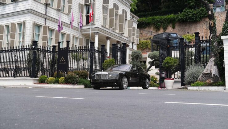 En çok satılan Rolls-Royce Türkiye’ye geldi