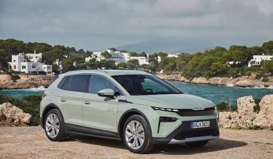 🚗 Škoda’dan Türkiye’de Elektrikli Araç Devrimi: Enyaq, Elroq ve Superb PHEV Detaylı İncelemesi