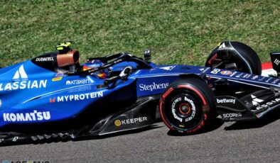 Round-up: Sainz concerned over soft tyre pace, Penske on IndyCar engines and more | RaceFans Round-up