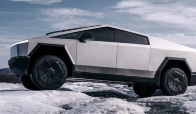 Tesla Cybertruck’ın Gizli Planı Devasa Pikaptan Kompakta Geçiş ve Türkiye Pazarı İçin Kritik Hamle