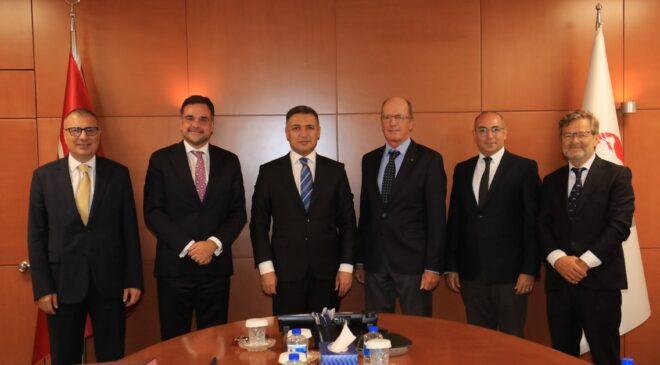 Araç muayenede yeni dönem için ilk imza