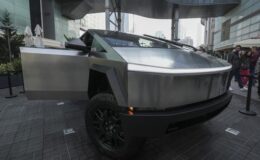 Cybertruck Fiyatı Yükseldi, Elon Musk’ın 2019 Sözünden 3 Kat Fazla!