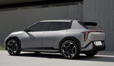 Kia EV4 Avrupa’yı Sallıyor! 590 km Menzilli Yeni Elektrikli Hatchback