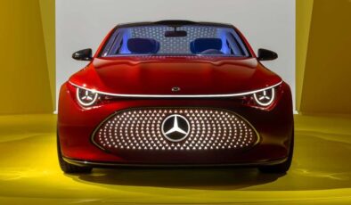 Mercedes-Benz CLA 2025: Elektrikli ve Hibrit Teknolojilerle Sedan Segmentinde Yeni Dönem