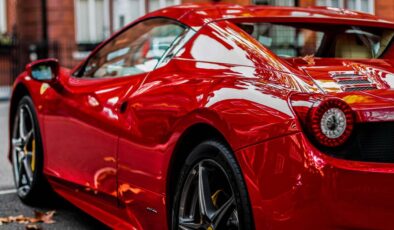 Maliye ‘T’ plakalı Ferrarilerin peşinde