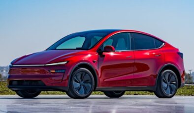 Tesla Model Y Türkiye’de Zamlı Fiyatıyla 2,3 Milyon TL’ye Çıktı!