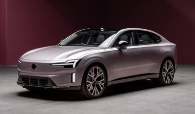Volvo’nun elektrikli otomobili ES90 üretime girdi