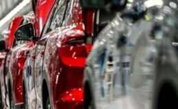 Mercedes-Benz Alarm Verdi, Satışlar Düştü, Kâr Eriyor Lüks Otomotivde Tehlike Çanları!