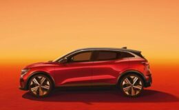 Renault Megane E-Tech 2025 Türkiye’de! Bu Özellik, Her Elektrikli Sürücüyü Şaşırtacak