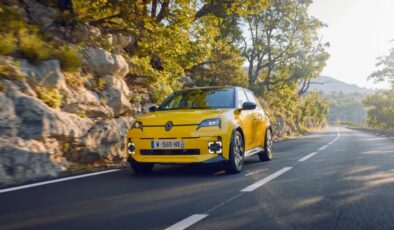 Renault, yılın ilk 9 ayında yaklaşık 1.7 milyon araç sattı