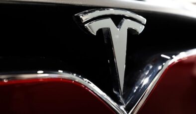 Tesla’nın kârında düşüş