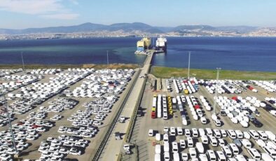 Ticari araç ihracatı 2.3 milyar doları geçti