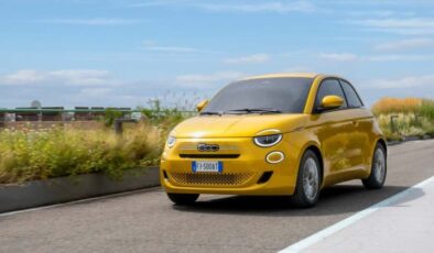 Fiat 500 Geri Döndü, Elektrikli Plan Reddedildi, Avrupa’nın En Yavaş Şehri Aracı Yeniden Benzinli!