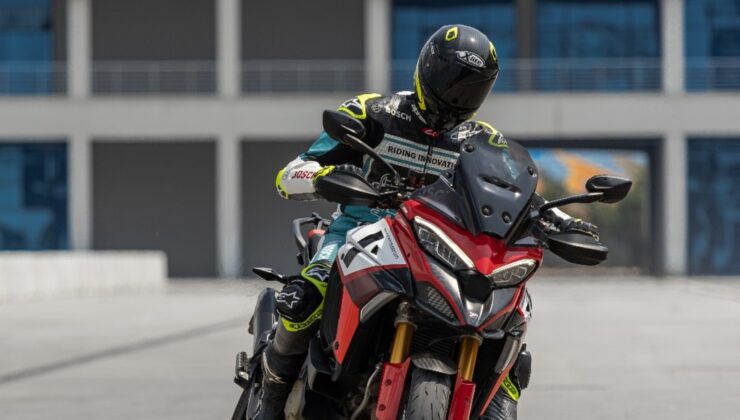 Motosikletler için yeni ABS çözümünü sergiledi