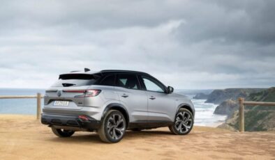 Renault Austral Bu Fiyata Nasıl Satılıyor? C-SUV Segmentini Altüst Eden İndirimin Perde Arkası!