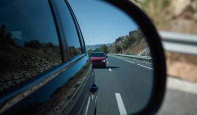 Sürücülerin Çoğu Bilmiyor! 4 Saniye Kuralı Hayatınızı Kurtarabilir