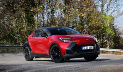 Toyota C-HR Hybrid GR SPORT ile Sportif Kimliğini Güçlendiriyor 