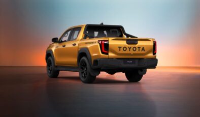 Toyota Yenilmezliğin Simgesi Hilux’ın Yeni Neslinin Dünya Prömiyerini Gerçekleştirdi 