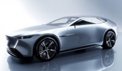 Vision X-Coupe Sahneye Bomba Gibi Düştü, Döner Motor Geri Döndü, Geleceğin Spor Otomobili Yeniden Yazılıyor!