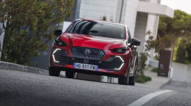 Bursalı Clio’da LPG ve hibrit dönemi