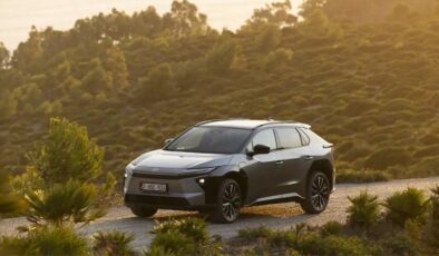 Elektrikli 2026 Toyota bZ4X tanıtıldı: İşte öne çıkan özellikleri