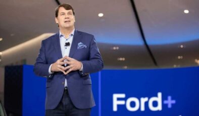 Ford CEO’su Jim Farley’den itiraf: Toyota ve Hyundai ile rekabet edemedik