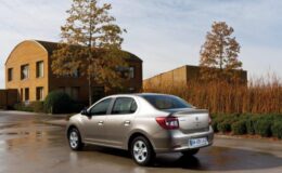 Liste Fiyatına Aldanmayın, Renault Bayilerinde Gizli İndirim Ortaya Çıktı, Sıfır SUV 1.6 Milyona Kadar Düştü!