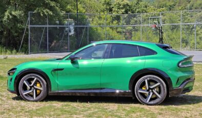 Bu Bir Lansman Değil Güç Gösterisi! Xiaomi 550 Bin Elektrikli Otomobili Nasıl Satacak?