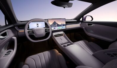 Elektrikli araç pazarına Çin damgası: Tek şarjla 2 bin km yol gidiyor