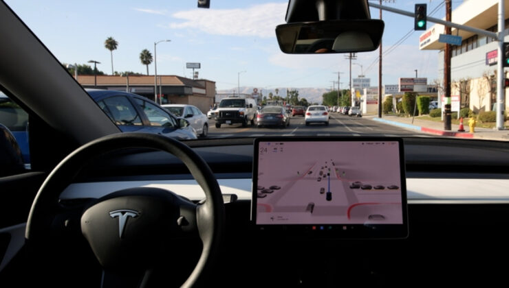 Tesla araçlarda abonelik dönemi