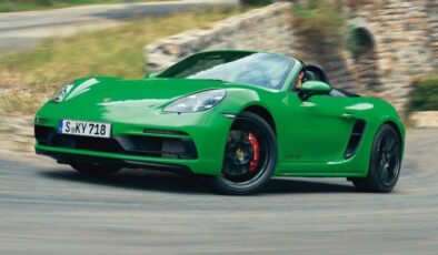 Porsche, elektrikli spor otomobil projesini iptal edebilir