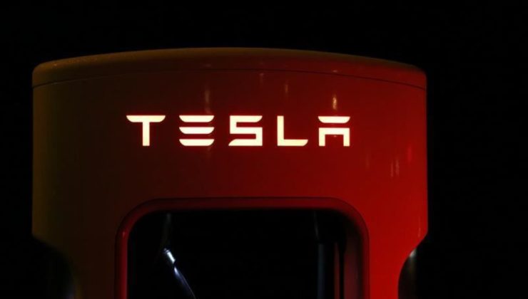 Tesla’nın kârı ilk çeyrekte yükseldi