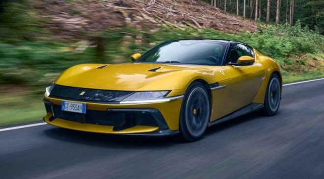 Ferrari, uzun bir aranın ardından manuel vitesi geri getiriyor