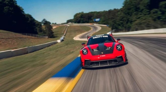 Porsche, tam elektrikli 911 projesinden vazgeçti