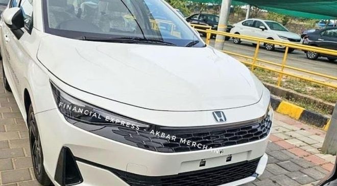 Yeni Honda City lansmandan önce sızdırıldı