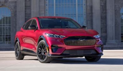 Ford’un popüler elektrikli modeli Mustang Mach-E yolun sonuna geldi