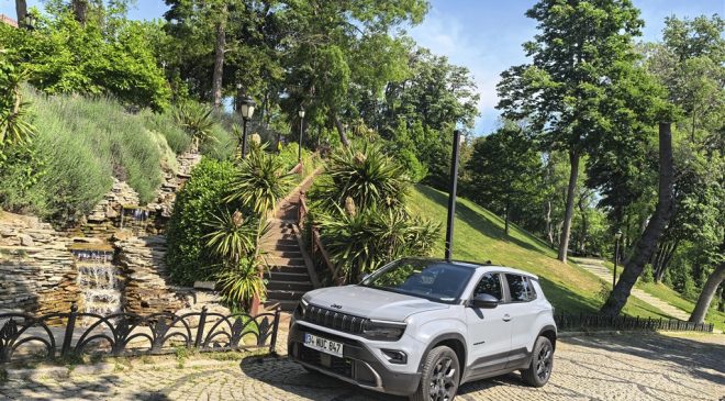 Jeep Avenger 4xe Overland 1.2 145 HP : Küçük Boyutlar, Büyük Maceralar