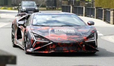 Lamborghini Revuelto SV yıl sonuna doğru geliyor: İşte özellikleri