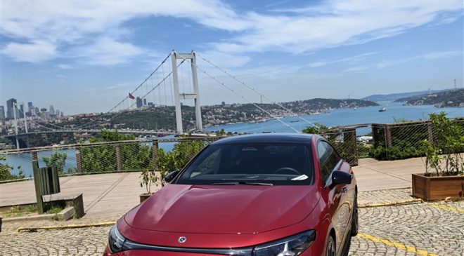 Mercedes-Benz CLA 220 4MATIC AMG : Yıldızın En Sportif Yorumlarından Biri