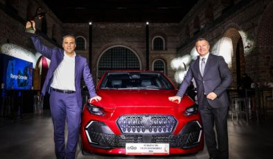 “Türkiye’de Yılın Otomobili” yarışmasını Clio kazandı