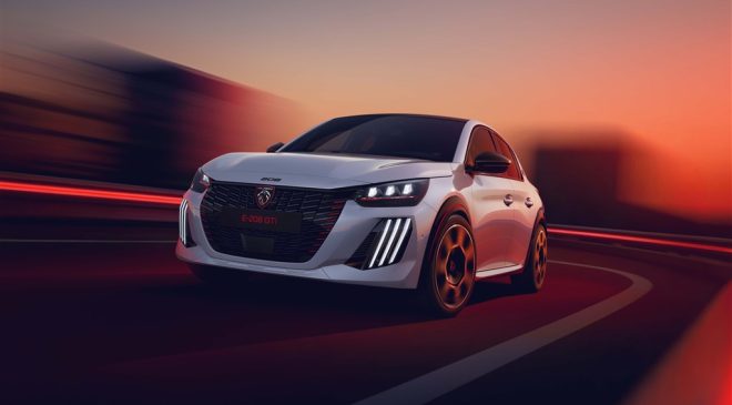YENİ PEUGEOT E-208 GTi LE MANS’TA ÖRTÜLERİNİ KALDIRDI!