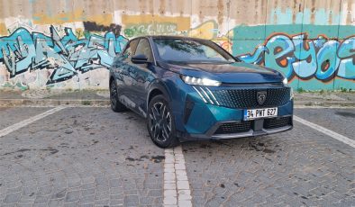 Peugeot 3008 1.2 Hybrid : Ekonomik Zerafet