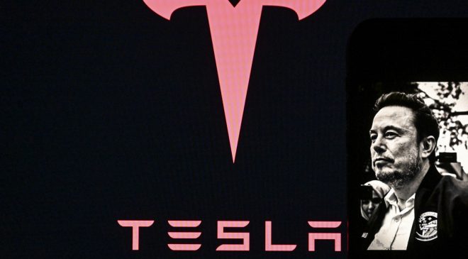 Tesla hisseleri yüzde 7 düştü