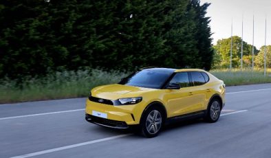 Ford Explorer ve Capri’ye yeni batarya: Menzil 619 kilometreye çıkıyor